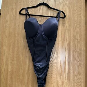 Maidenform Black Underwire Shapewear